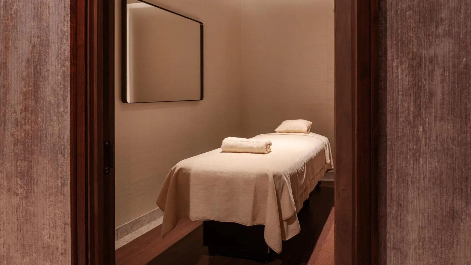 Maison Hudson New York 5*,